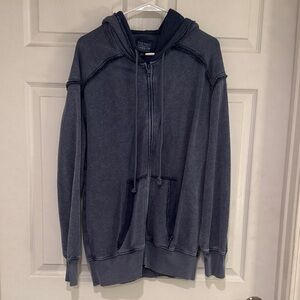 American Eagle Outfitters Women’s Blue Zip-Up Sweater